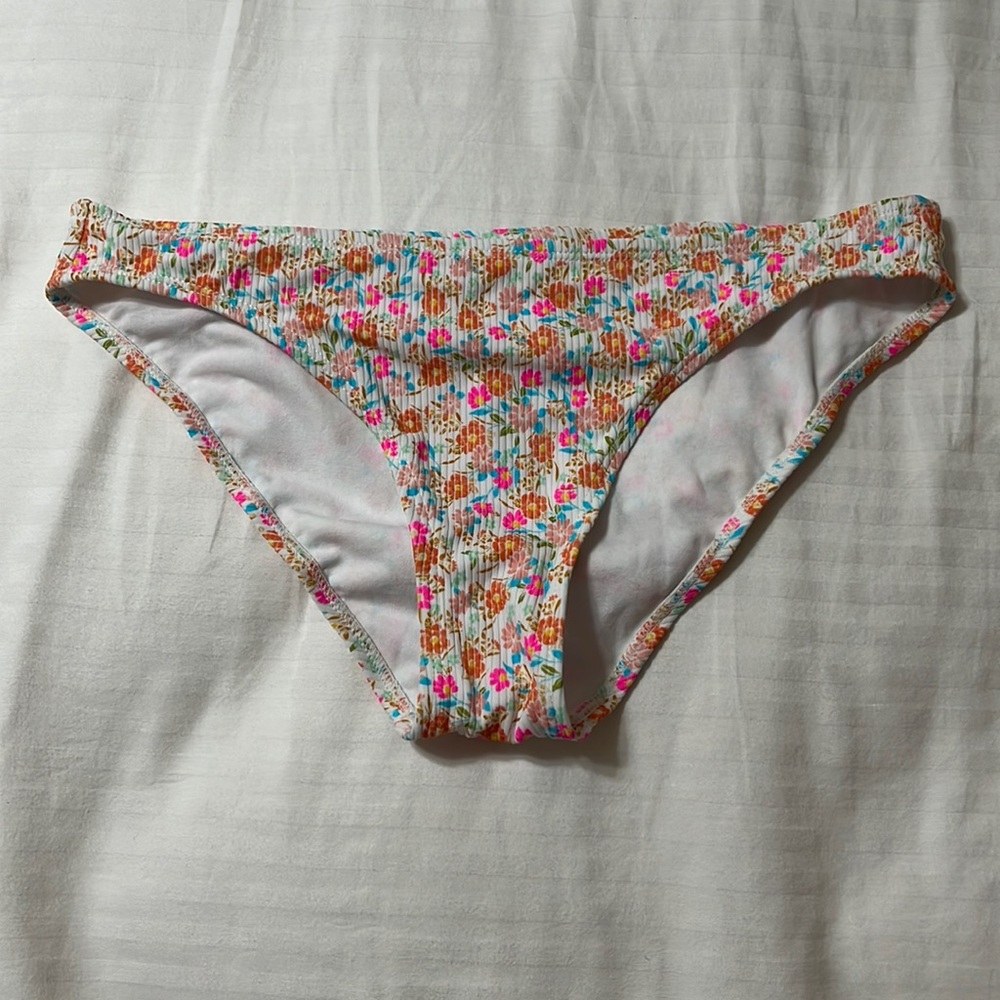 Floral bikini bottoms